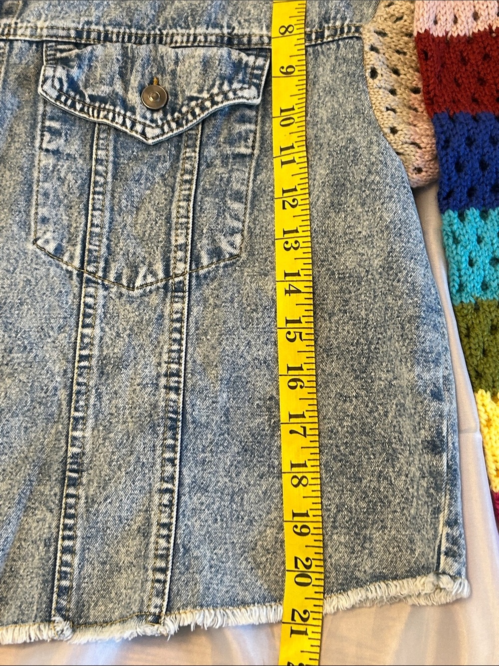 Vintage elan Acid Wash Denim Jacket with Colorful Crochet Striped Sleeves - Picture 9 of 10
